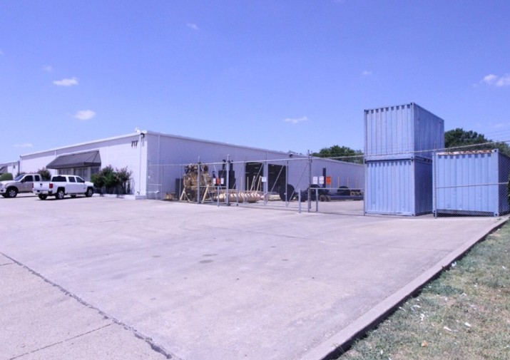 717 Walnut Storefront